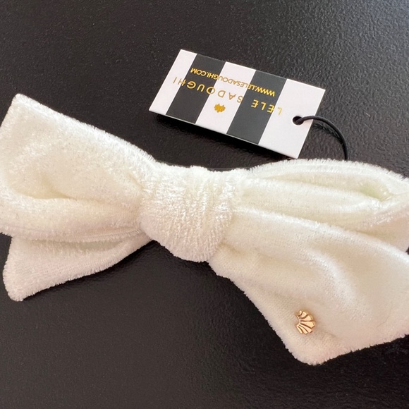 LELE SADOUGHI Ivory Velvet Ribbon Bow Tie Barrette main image 6